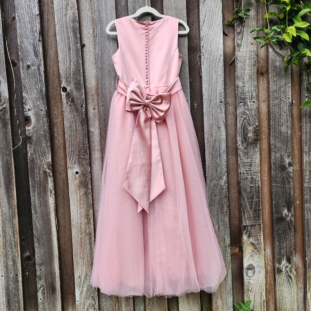 David's Bridal Satin Flower Girl Dress with Tulle Skirt - Ballet - Girls Size 8 - Picture 4 of 11